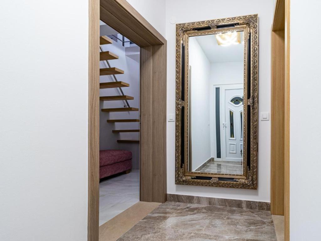 Apartments More Luxury Sobra Luaran gambar