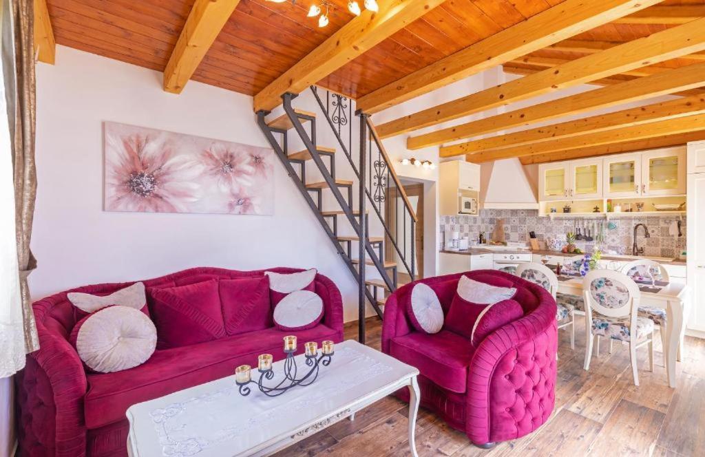 Apartments More Luxury Sobra Luaran gambar