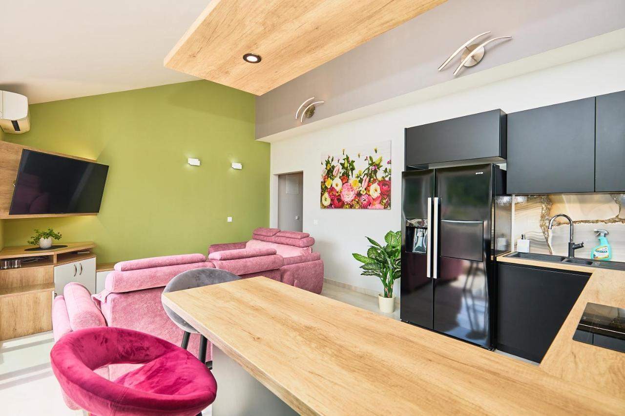 Apartments More Luxury Sobra Luaran gambar