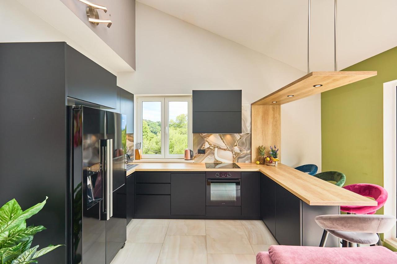 Apartments More Luxury Sobra Luaran gambar