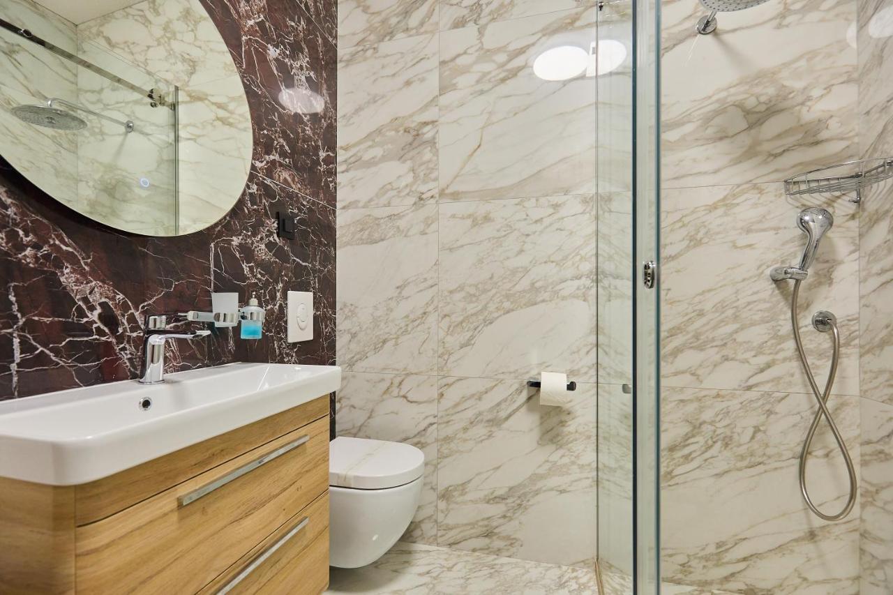 Apartments More Luxury Sobra Luaran gambar